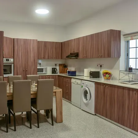 The Family House Lárnaka