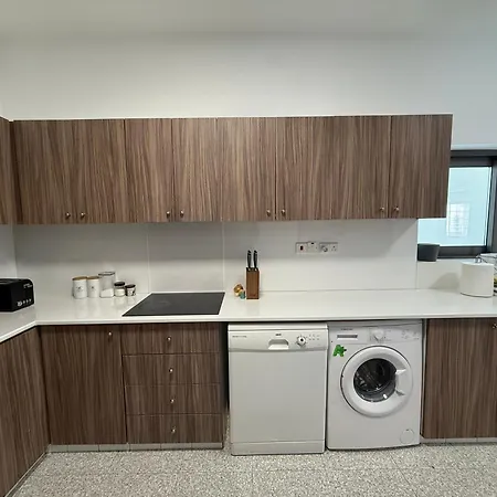The Family House Apartment Larnaka