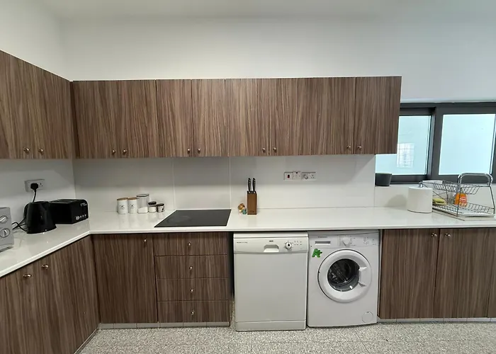 The Family House Appartement Larnaca