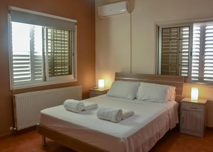 Apartament The Family House *